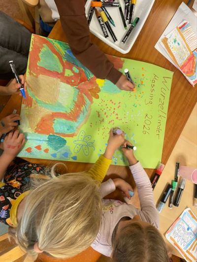 Besuch der Wurzelkinder – Bild 1